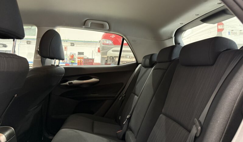 TOYOTA AURIS 2009 lleno