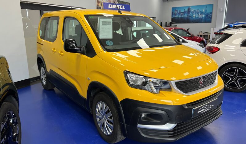 PEUGEOT RIFTER lleno